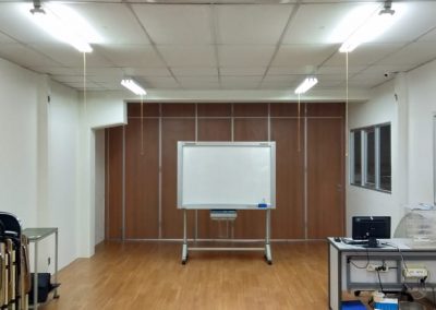 Konstruksi Office Training Room